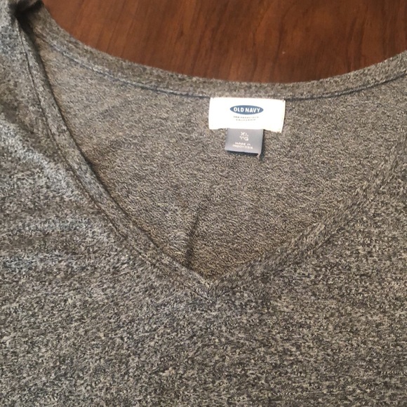 Simple grey long sleeve top - Picture 3 of 3